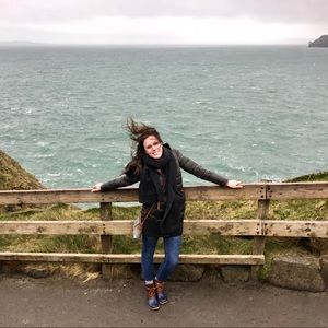 Meet your Posher, Alaina